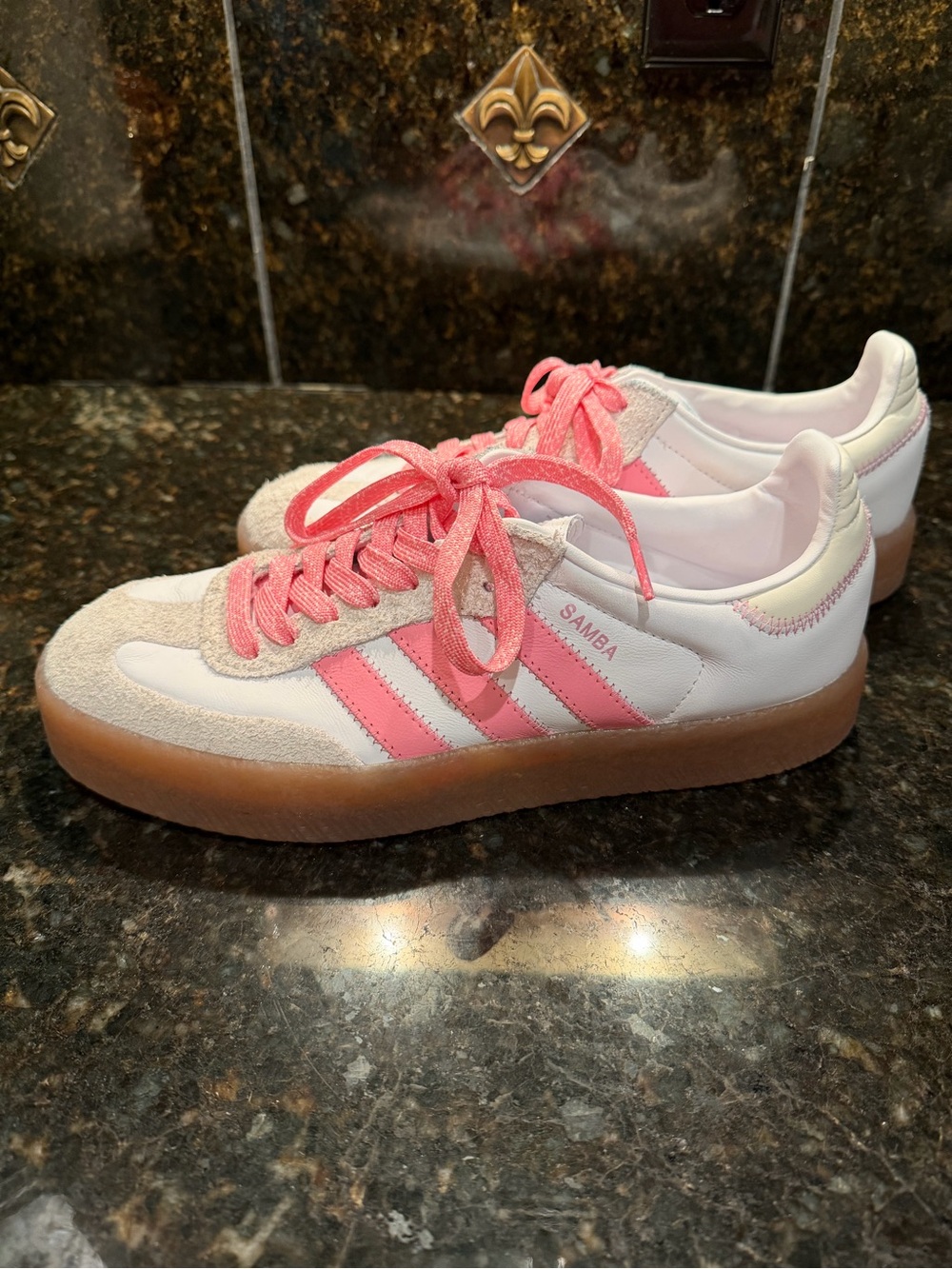 Adidas Samba Womenβs Sneakers - White with Pink Stripes Size 10